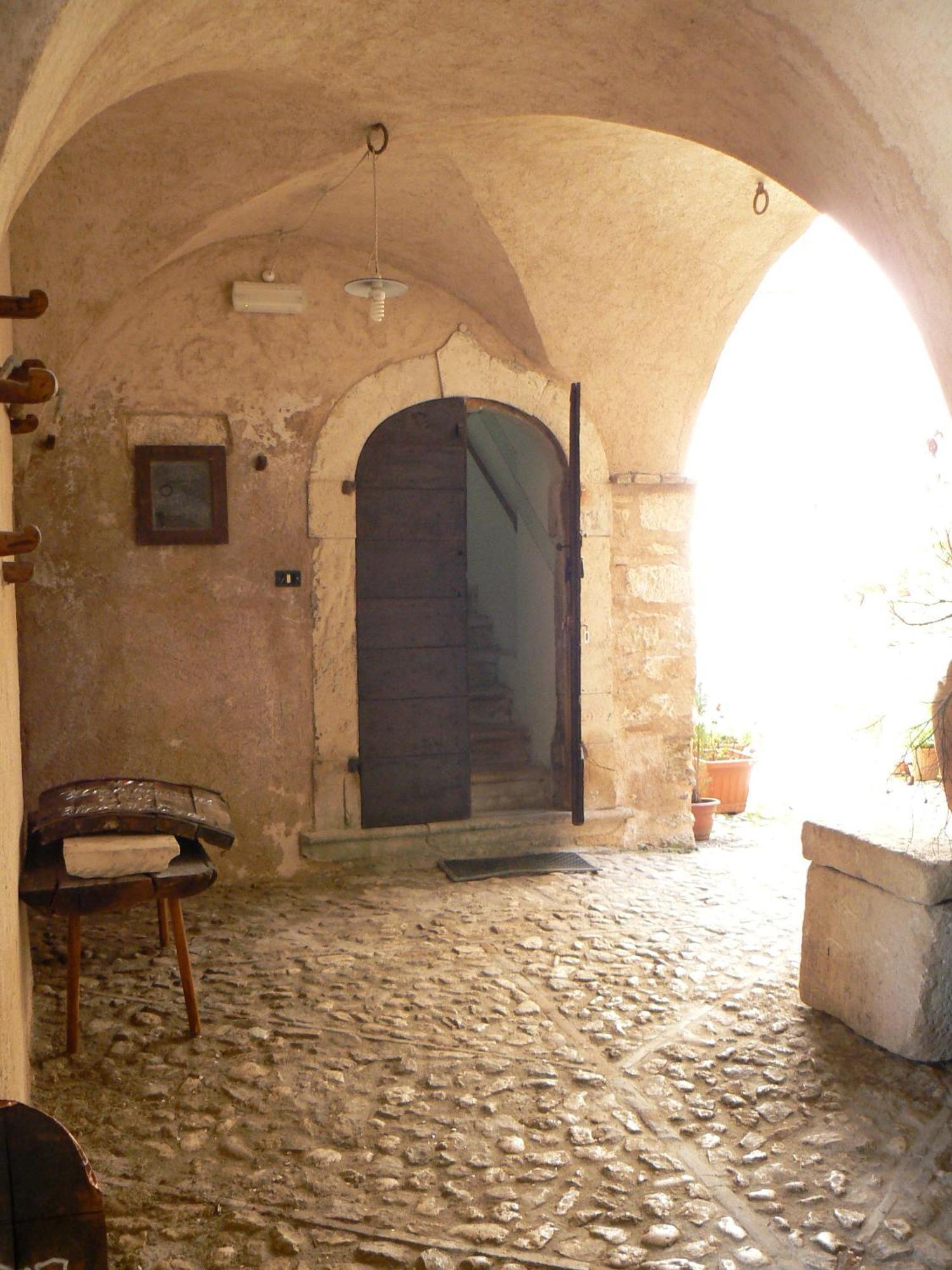 Residence Il Palazzo Santo Stefano Di Sessanio Εξωτερικό φωτογραφία